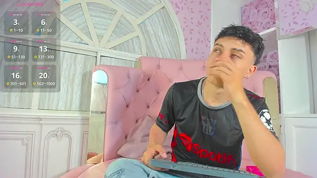 Dani rivass online show from 10.26.25