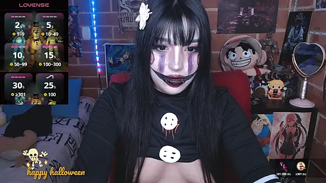  alexa19pretty  online show from 10.31.25