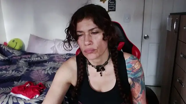 fenix colette online show from 09.10.25