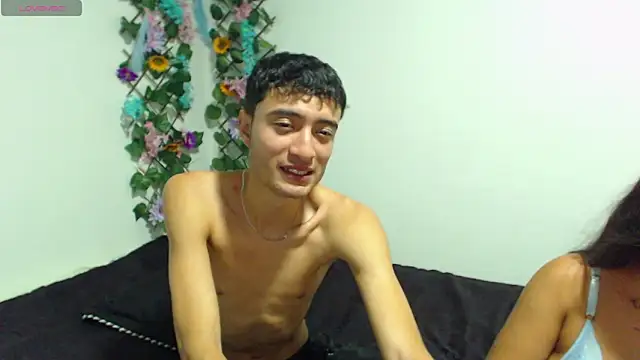 camiYwY online show from 12.19.25