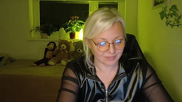 Linsy Kim online show from 03.19.26