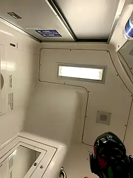 Snapshot of Vikehim chatting on 11.16.25 Vikehim online show from 11.16.25