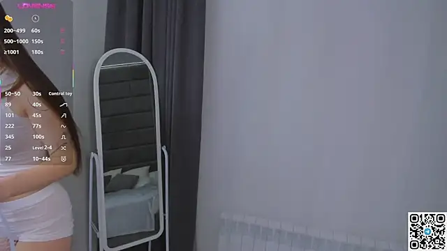 Hina Smith online show from 01.17.26