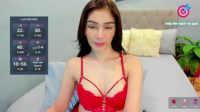 OpheliaMia online show from 04.27.26