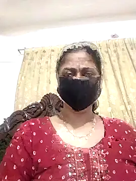 Snapshot of Neha-37 chatting on 02.11.26 Neha-37 online show from 02.11.26