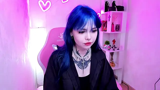 Snapshot of Morana_Batt chatting on 12.05.25 Morana Batt online show from 12.05.25