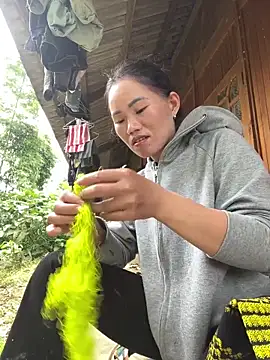 Han Han20 online show from 09.12.25