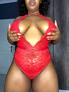 Snapshot of Ebony_Warlock_ chatting on 12.01.25 Ebony Warlock online show from 12.01.25