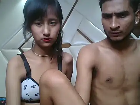 lily 9900 online show from 09.16.25