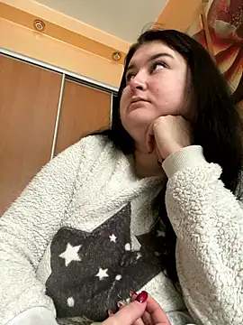 Snapshot of DazzzlingDame chatting on 01.18.26 DazzzlingDame online show from 01.18.26