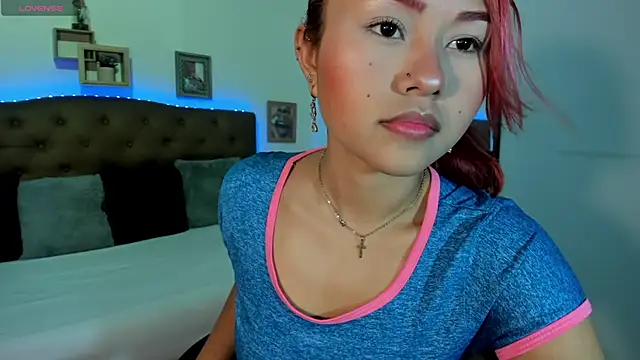 Snapshot of MAYASMITH__ chatting on 06.30.26 MAYASMITH online show from 06.30.26