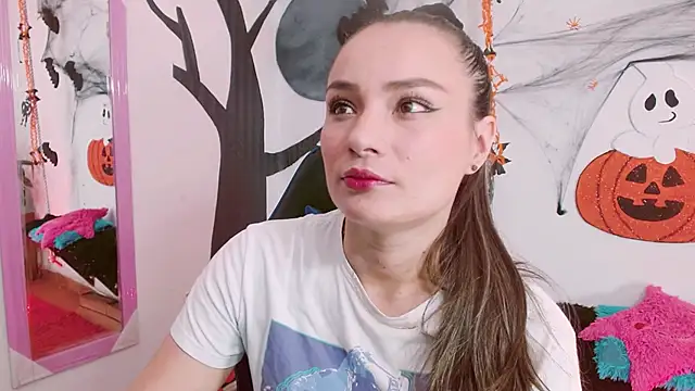 danna 888 online show from 10.14.25