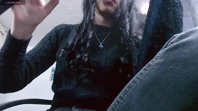 scarlett vonrose online show from 09.19.25