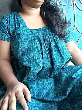 Aaradhya Sharma online show from 10.21.25