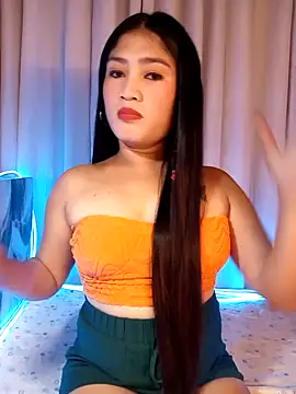 Snapshot of Naughtyalina2 chatting on 09.09.25 Naughtyalina2 online show from 09.09.25