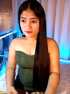 Snapshot of Naughtyalina2 chatting on 10.01.25 Naughtyalina2 online show from 10.01.25