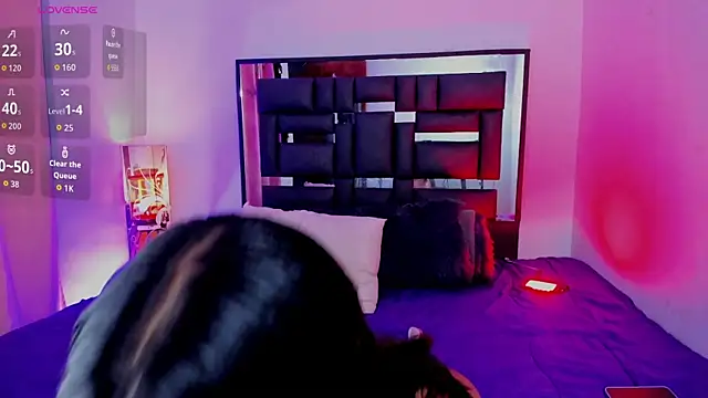 Snapshot of REINA_ADAHARA chatting on 11.05.25 REINA ADAHARA online show from 11.05.25