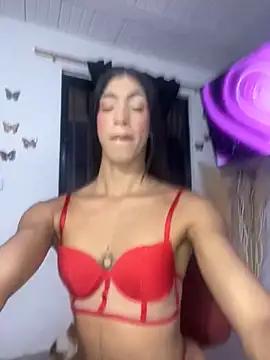 Snapshot of REINA_ADAHARA chatting on 12.05.25 REINA ADAHARA online show from 12.05.25