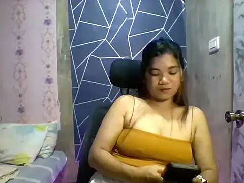 Rosette0516 online show from 11.27.25