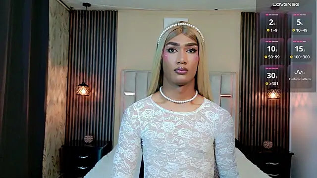 Snapshot of melody-rouss chatting on 01.10.26 melody-rouss online show from 01.10.26