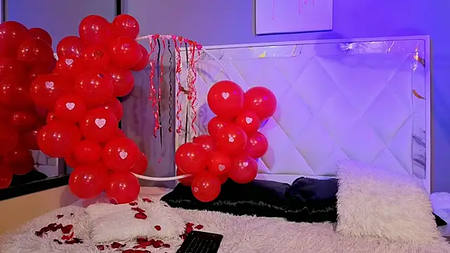 Snapshot of melody-rouss chatting on 02.15.26 melody-rouss online show from 02.15.26