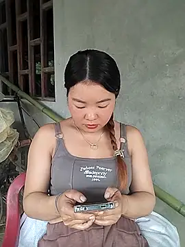 lylylove online show from 06.17.26