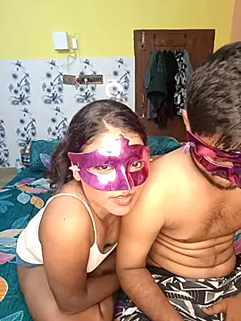 WB couple143 online show from 09.09.25