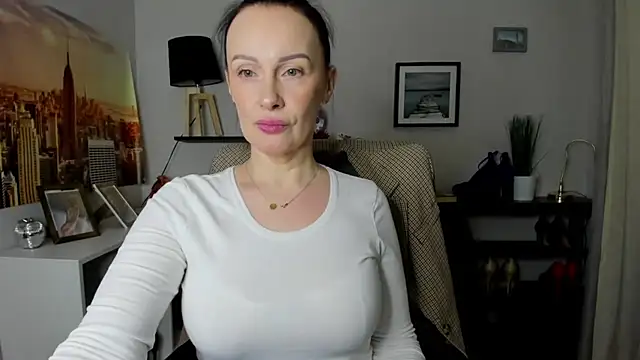 Velvet Jasmine online show from 02.25.26