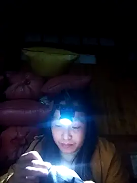 Snapshot of miss-su chatting on 02.04.26 miss-su online show from 02.04.26