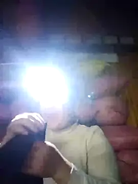 Snapshot of miss-su chatting on 02.20.26 miss-su online show from 02.20.26