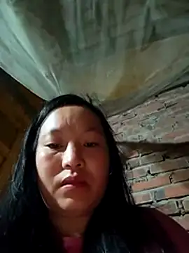 Snapshot of miss-su chatting on 02.26.26 miss-su online show from 02.26.26