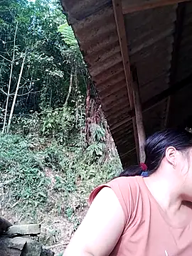 Snapshot of miss-su chatting on 02.28.26 miss-su online show from 02.28.26