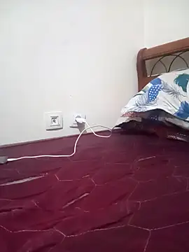 Snapshot of Dirtymorrocainbabe chatting on 09.16.25 Dirtymorrocainbabe online show from 09.16.25