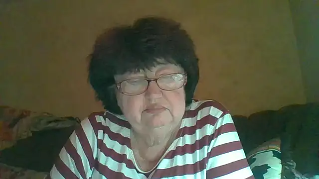 MilaSky5303 online show from 10.12.25