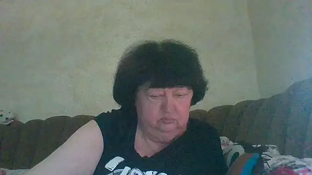 MilaSky5303 online show from 11.28.25