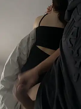 Snapshot of juceys chatting on 09.27.25 juceys online show from 09.27.25