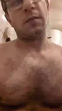 Snapshot of MC353535 chatting on 03.08.26 MC353535 online show from 03.08.26