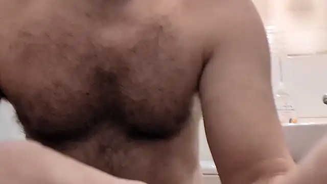 Snapshot of MC353535 chatting on 03.19.26 MC353535 online show from 03.19.26