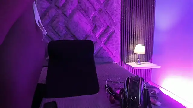 Snapshot of Stefannyevans_ chatting on 05.19.26 Stefannyevans online show from 05.19.26