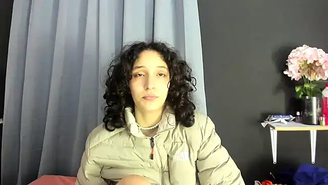 TeensNews18 online show from 11.02.25