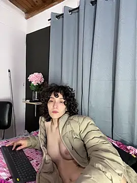 Snapshot of TeensNews18 chatting on 03.04.26 TeensNews18 online show from 03.04.26