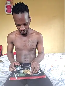 Snapshot of RAWFREAKYVERSE chatting on 01.11.26 RAWFREAKYVERSE online show from 01.11.26