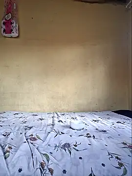 Snapshot of RAWFREAKYVERSE chatting on 01.12.26 RAWFREAKYVERSE online show from 01.12.26