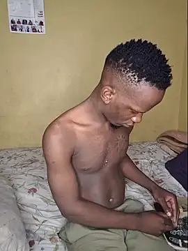 Snapshot of RAWFREAKYVERSE chatting on 03.05.26 RAWFREAKYVERSE online show from 03.05.26