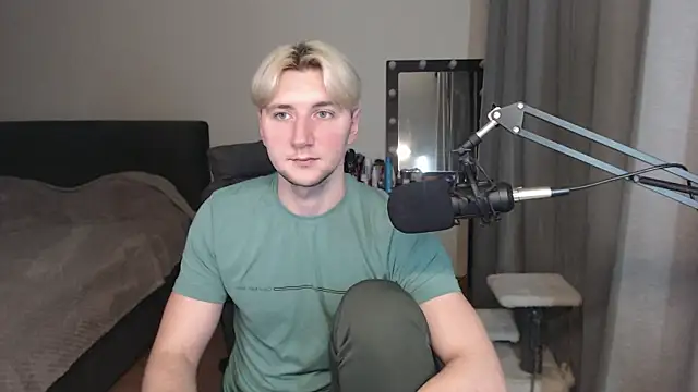 Elvin Vaenight online show from 09.10.25