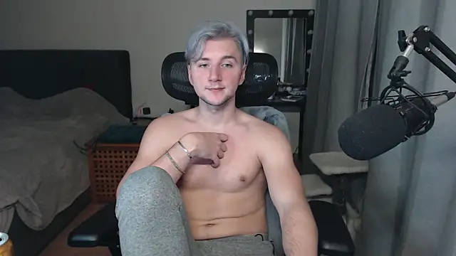 Elvin Vaenight online show from 11.07.25