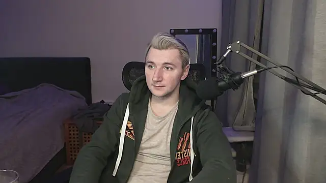 Elvin Vaenight online show from 11.29.25