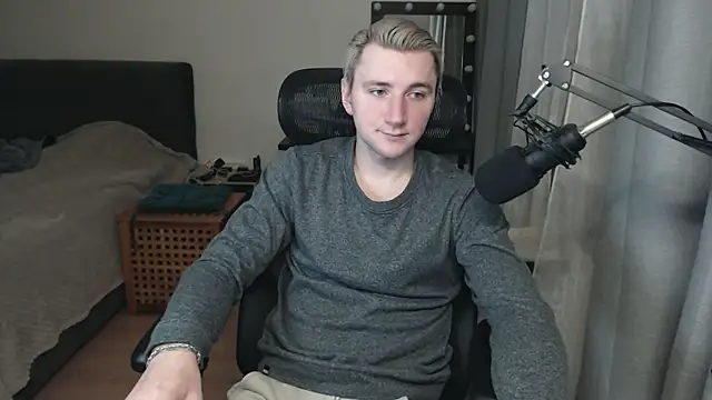 Elvin Vaenight online show from 12.04.25