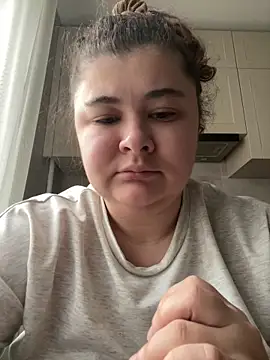 AliceCurlyX online show from 02.24.26