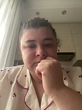 AliceCurlyX online show from 03.06.26